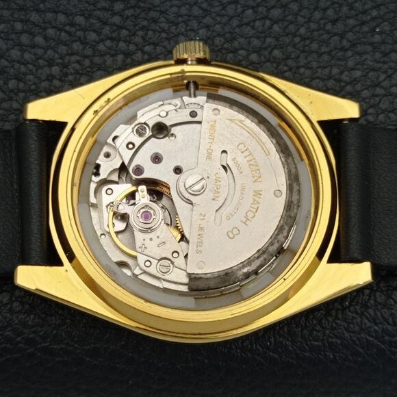 Vintage 1990 Arabic Citizen Automatic Mens Gold Watch W/daydate & Silver accents - Picture 10 of 10